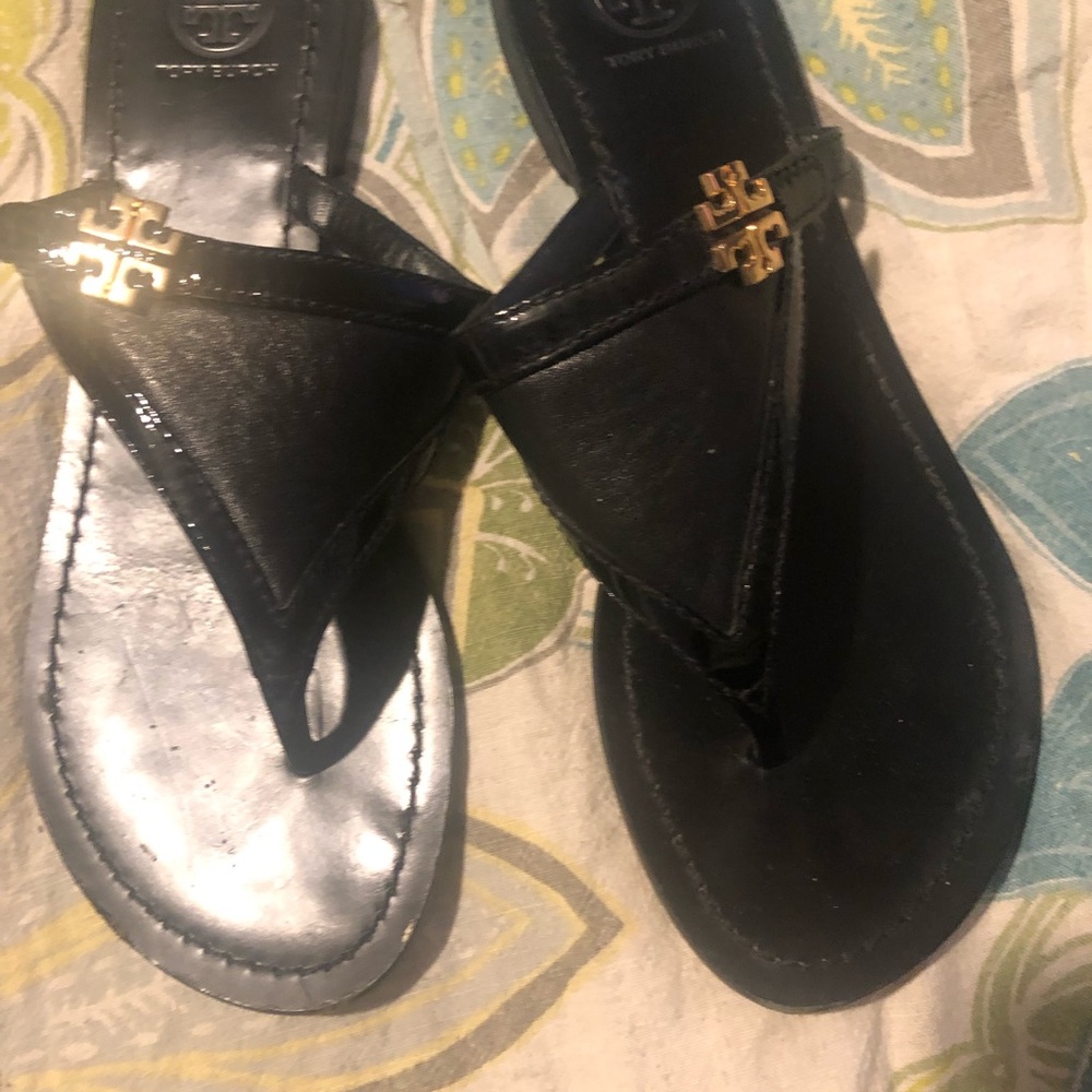 AUTHENTIC ! Tory Burch Sandals